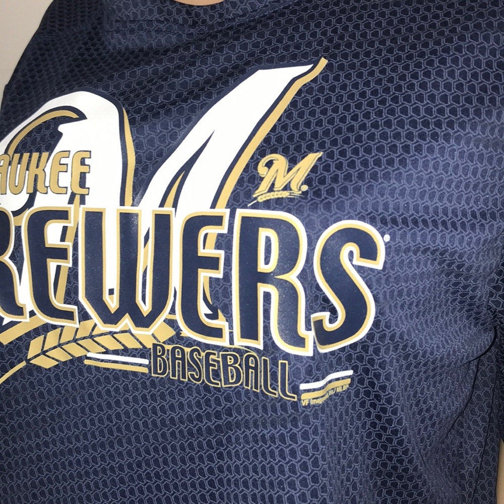 Milwaukee Brewers MLB baseball T-shirt medium - Picture 3 of 7